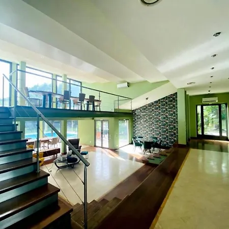 Family Perfectly Located Oda ve Kahvaltı